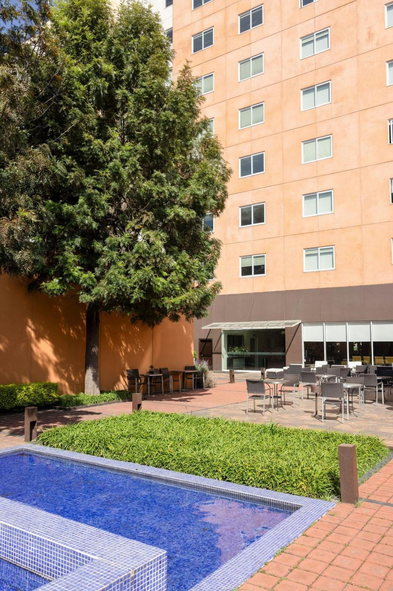 Courtyard Toluca Tollocan Exterior foto